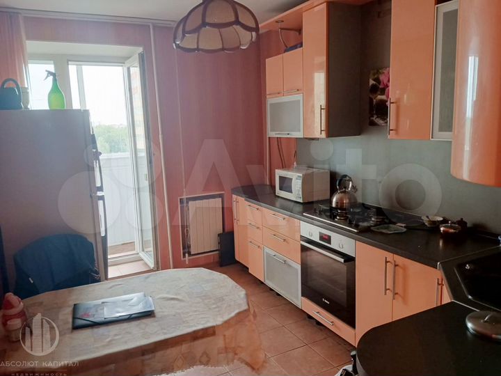 3-к. квартира, 60 м², 10/10 эт.