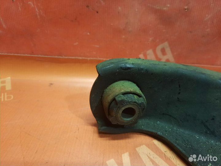 Рычаг подвески передний правый Renault Logan 2 1