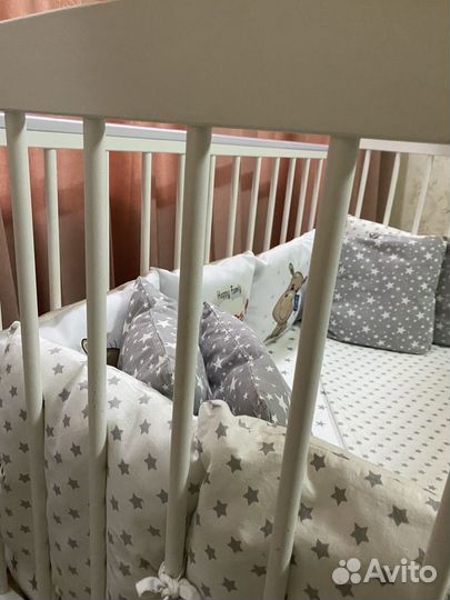 Детская кроватка