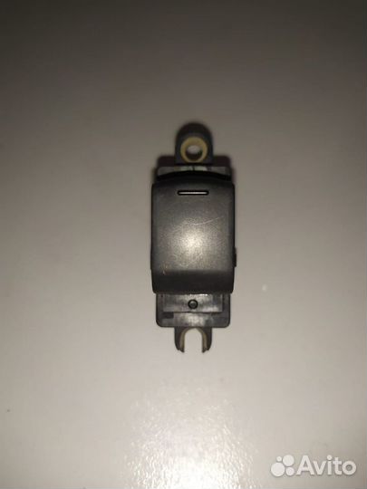 Кнопка стеклоподъемника Nissan Qashqai 2008