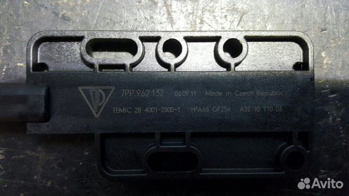 Антенна Porsche Cayenne 958 M4852 2011