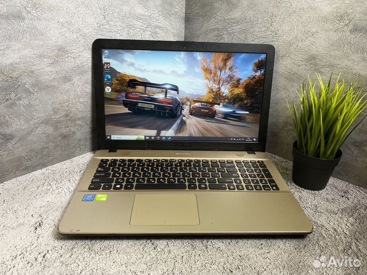 Игровой ноутбук asus 2 видеокарты/4 ядра/SSD