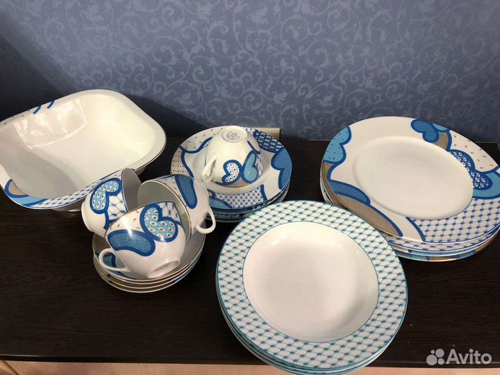Новый Императорский фарфор сервиз