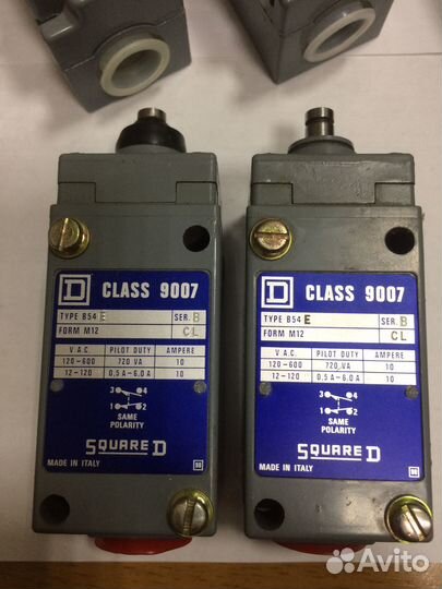 Концевые выключатели Squared class 9007