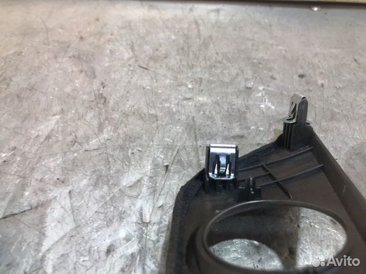 Накладка консоли кпп Chevrolet Cruze седан F16D3