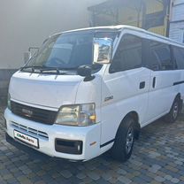 Nissan Caravan 3.0 MT, 2002, 307 000 км, с пробегом, цена 990 000 руб.