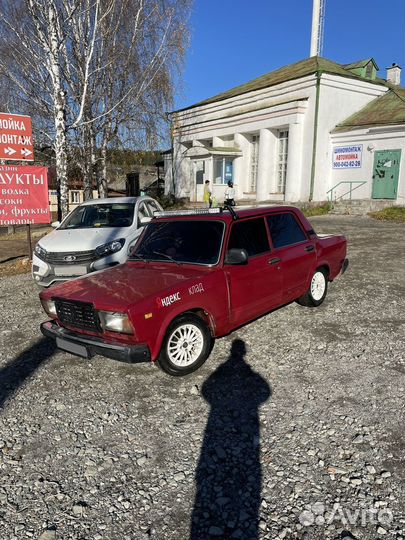 ВАЗ 2107 1.6 МТ, 2006, битый, 95 088 км