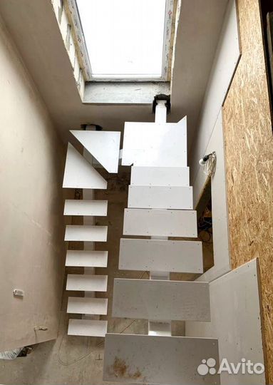 Лестница винтовая в дом