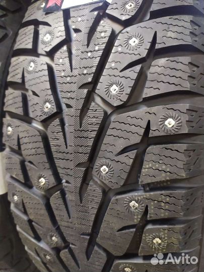 Yokohama Ice Guard Stud IG55 215/65 R16