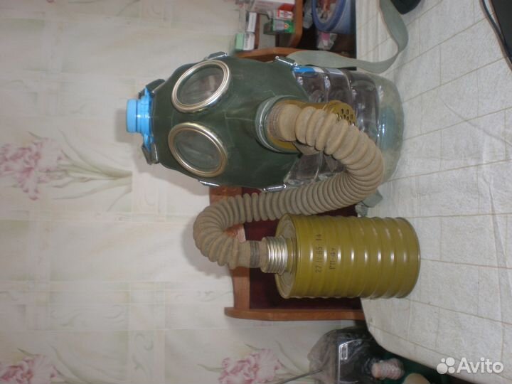 Противогаз гп- 4Уармейского образца. Оригинал СССР