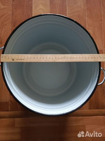 Кастрюля эмалированная 20 л СССР