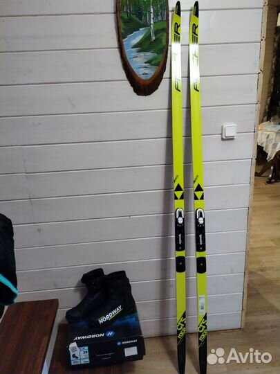 Ботинки лыжные