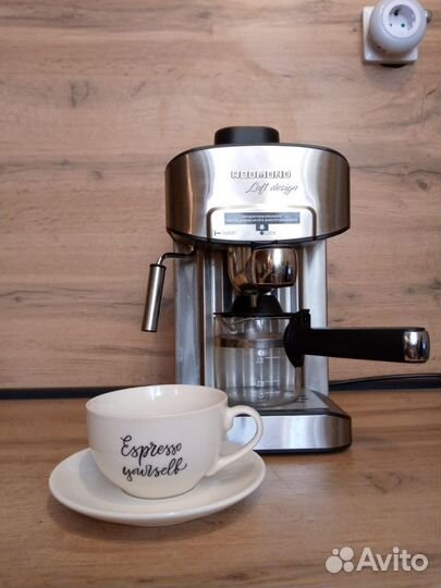 Новая кофеварка Redmond