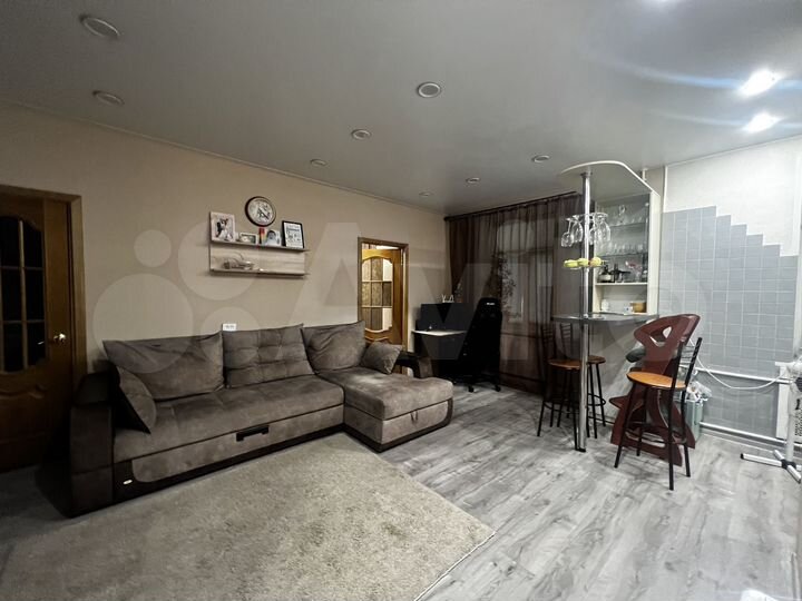 2-к. квартира, 44 м², 1/4 эт.