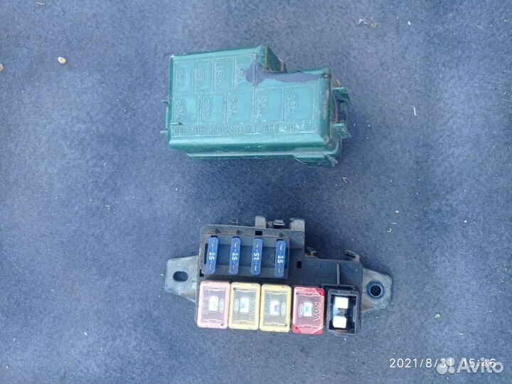 Блок предохранителей Сузуки гранд Витара 2