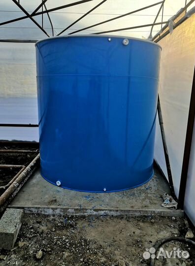 Емкость пластиковая