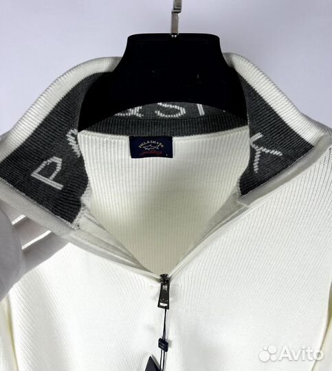 Джемпер на молнии