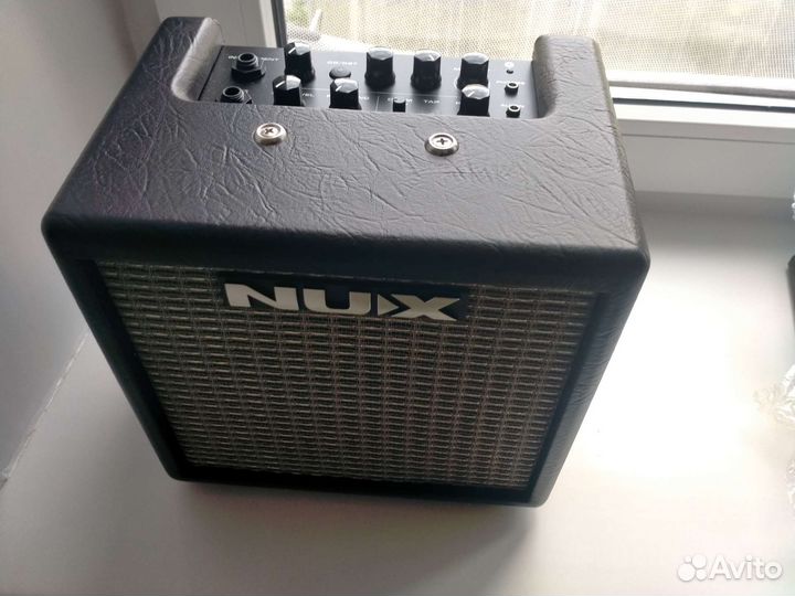 Комбоусилитель