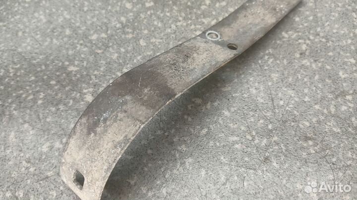 1856061 Кронштейн крепления гидравлического шланга