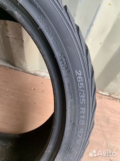 Kumho WinterCraft WS71 265/35 R18 97V