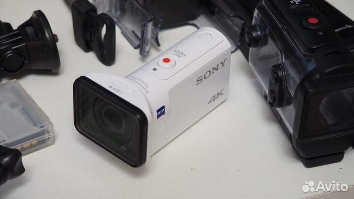Экшн-камера Sony FDR-X3000R