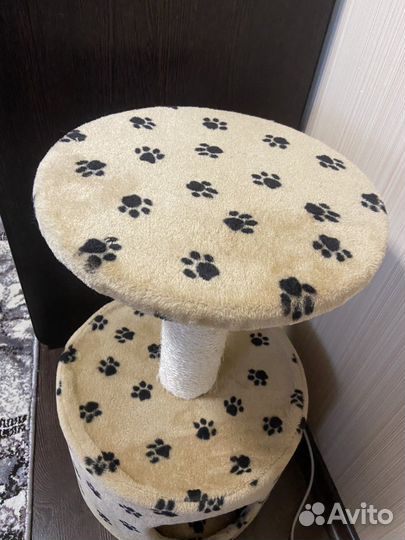 Домик для кошки с когтеточкой