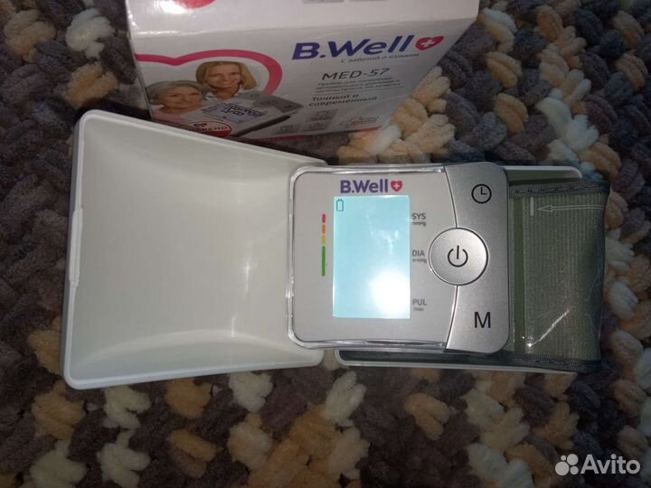 Тонометр для измерения давления на запястье