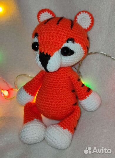 Тигренок игрушка вязаная ручная работа