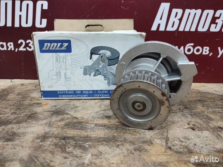 Водяной насос, помпа Opel Vectra