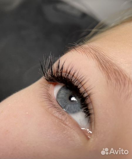 Наращивание ресниц