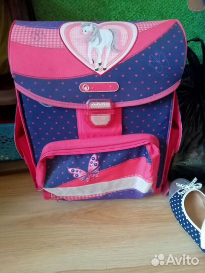 Школьный рюкзак