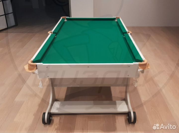 Бильярдный стол русский