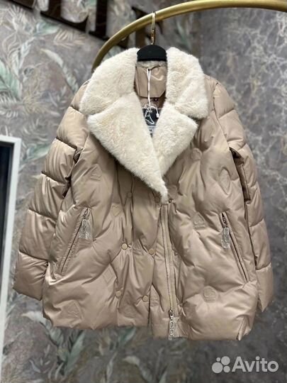 Пуховик женский