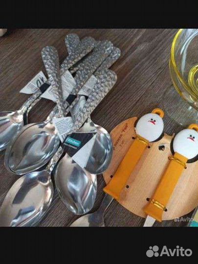 Новые кухонные принадлежности-вилки,креманка,банки