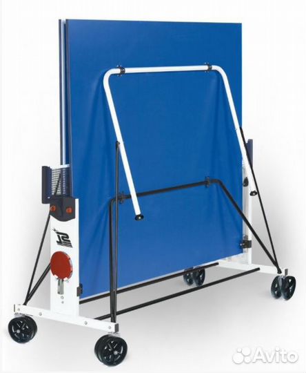 Теннисный стол