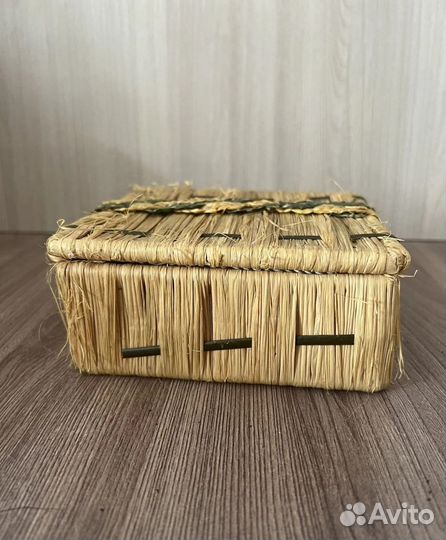 Шкатулка плетенная из соломы отделка бархат