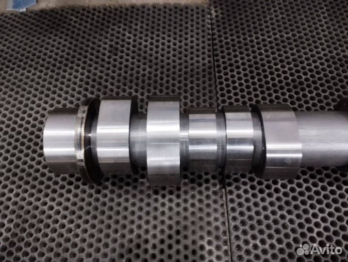 Распредвал Renault T DTI11 новый, оригинал