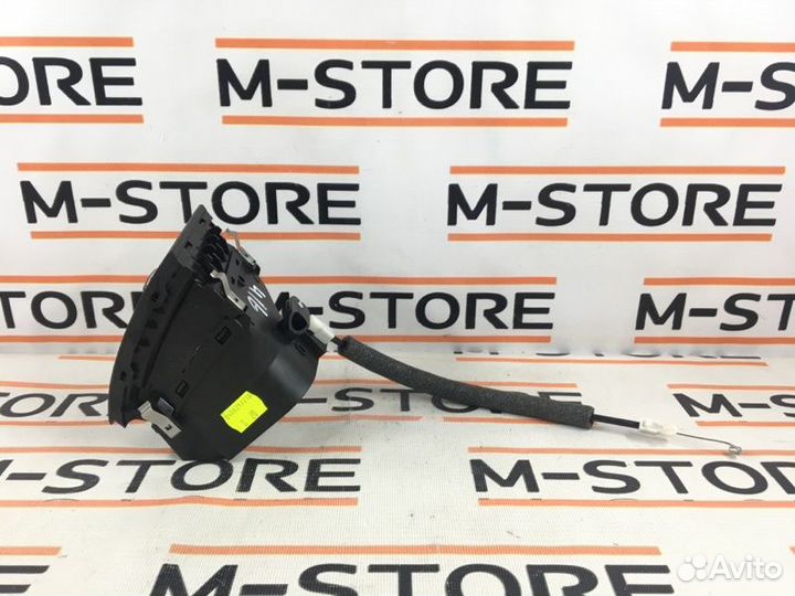 Дефлектор воздушный передний правый Volkswagen