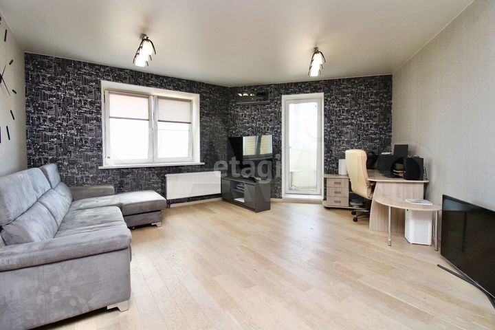 2-к. квартира, 72,6 м², 18/25 эт.