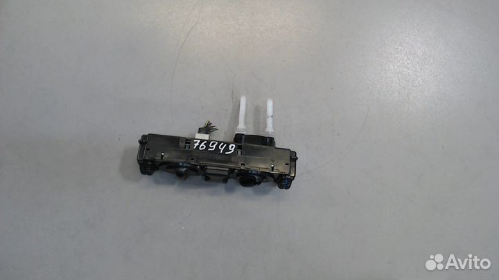 Переключатель отопителя Mercedes C W202, 1997