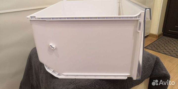 Ящик пластиковый