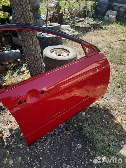 Дверь передняя правая на kia cerato