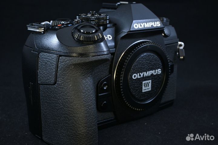 Olympus om d e m1 mark ii body пробег 27.000