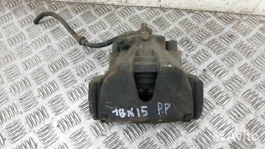 Суппорт тормозной передний правый opel zafira B (1