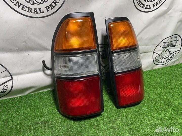 Стоп-сигнал Toyota Land Cruiser Prado KZJ95 1KZ-TE