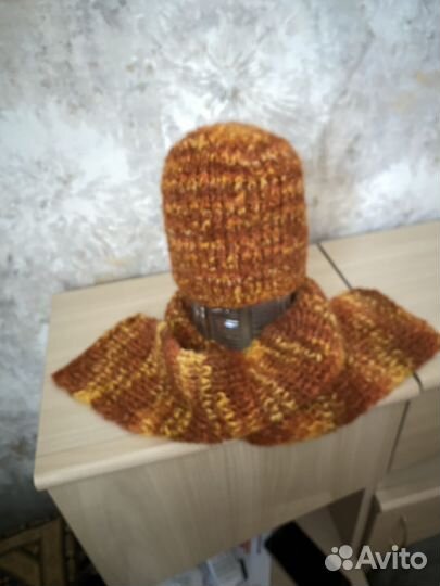 Шапки и шарфы женские