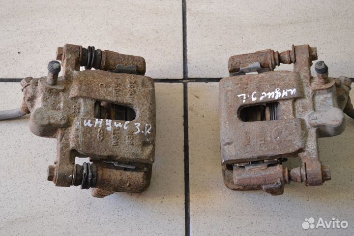 Chery IndiS (S18D) Тормозной суппорт задний