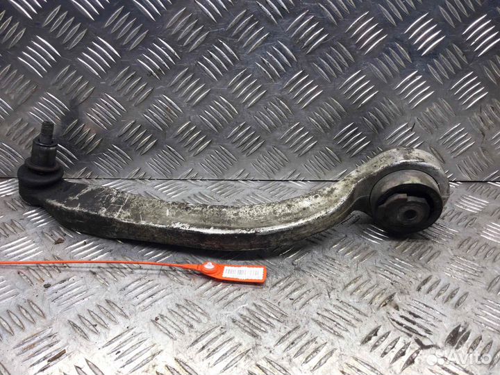 Рычаг передний правый Volkswagen Passat AVF