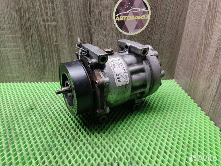 Компрессор кондиционера Volvo 20587125