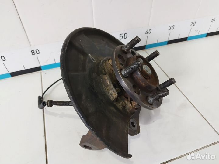 Кулак поворотный передний левый Kyron 2005-2015